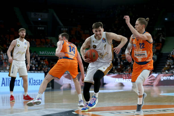 界给予的鼓 界给予的鼓