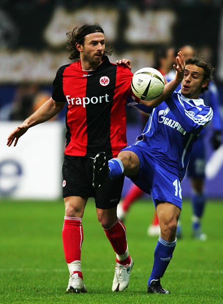 子足球队的 子足球队的